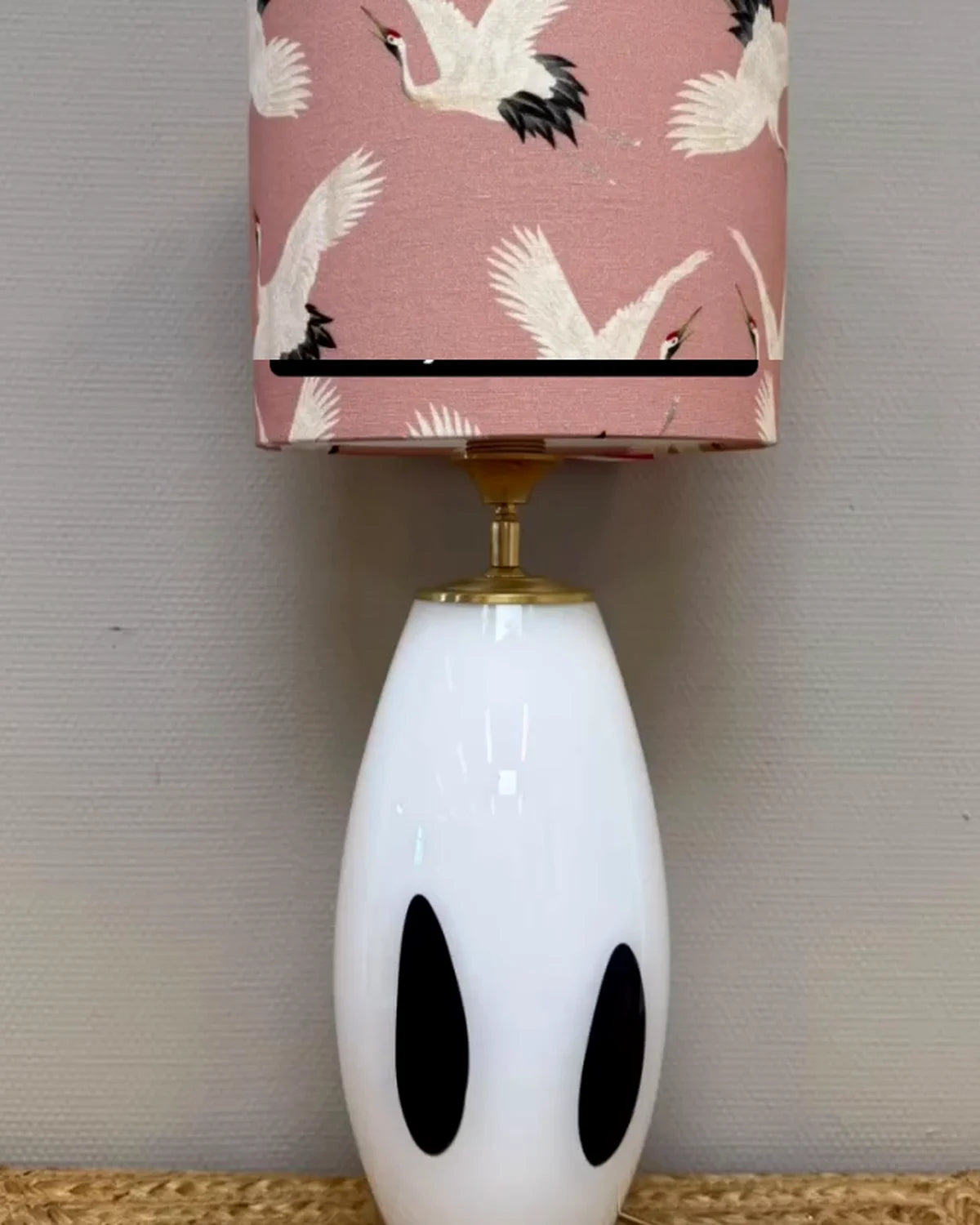 Crane Pearl – roze kraanvogel tafellamp